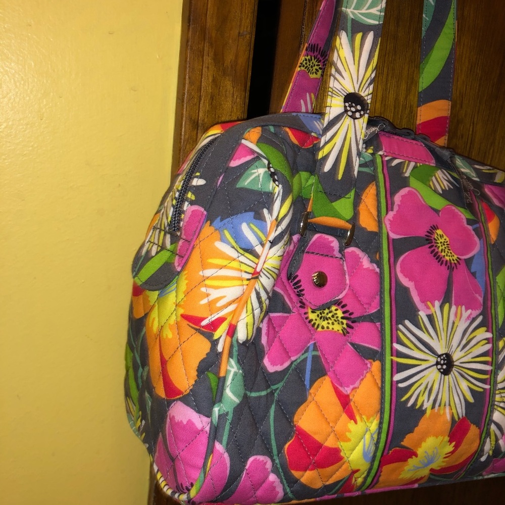 NWOT Vera Bradley Tote barrel bag - Picture 5 of 5